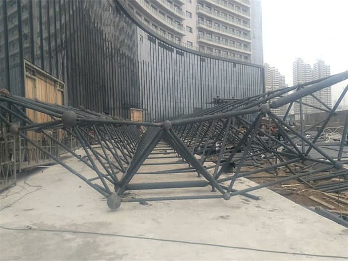 肥城万豪酒店雨棚网架